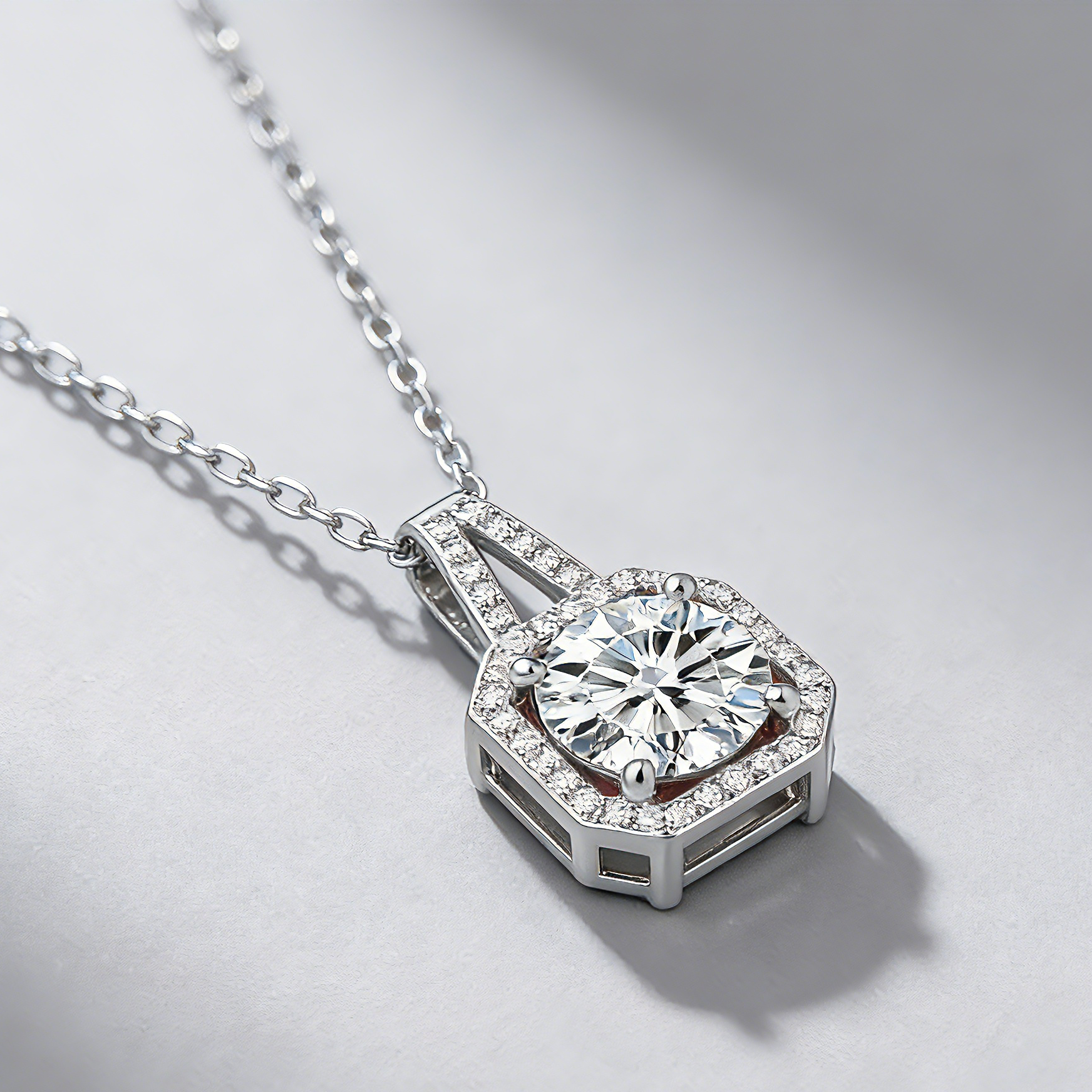 2CT Moissanite Pendant Necklace – 925 Silver Necklace, Adjustable O-Chain (41–50cm), GRA Certified