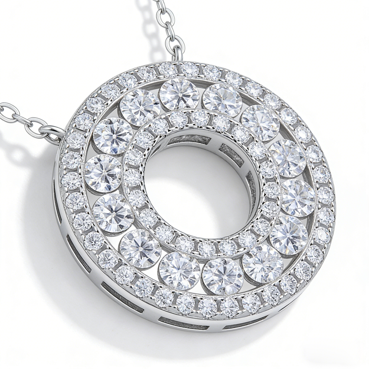 S925 Sterling Silver Circle Moissanite Pendant Necklace – GRA Certified